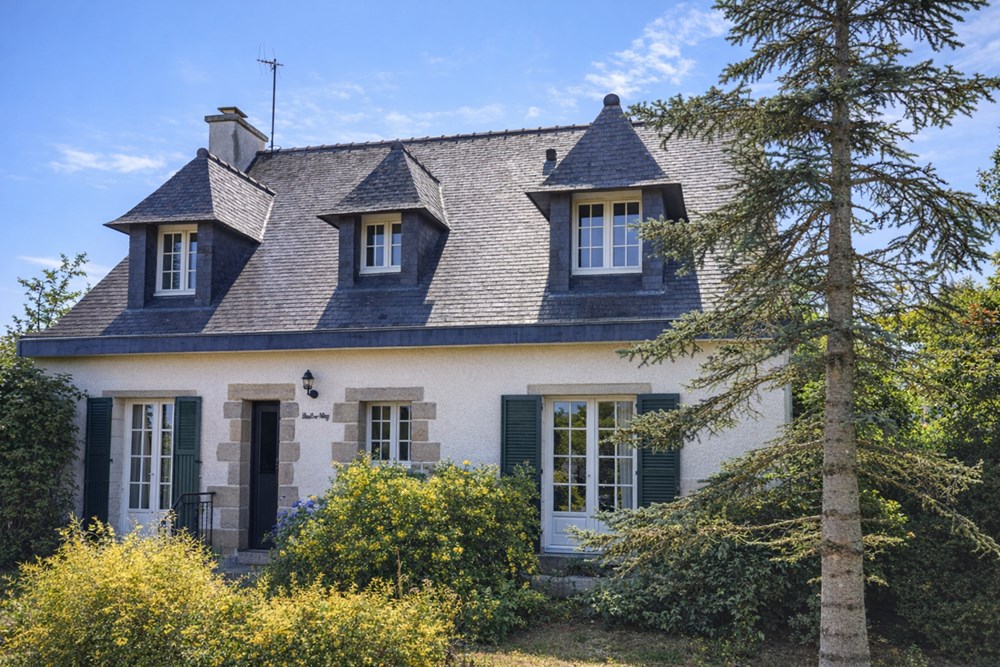 CESSON-SéVIGNé - MAISON - 200 M2