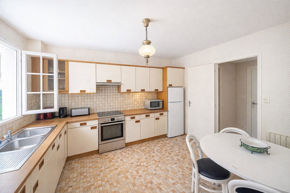 CESSON-SéVIGNé - MAISON - 200 M2 photo 3