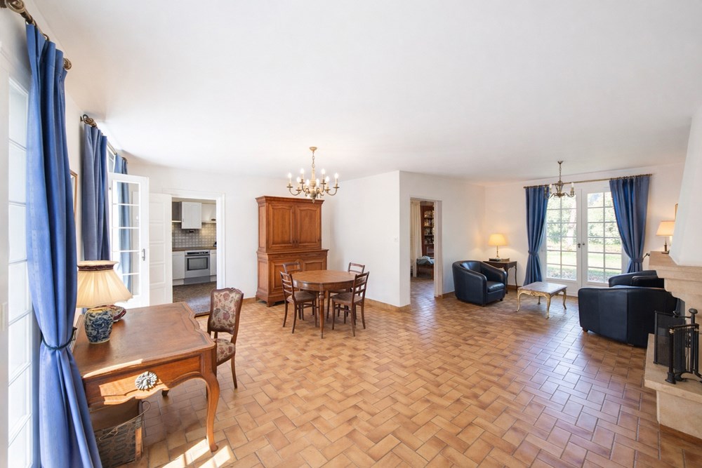CESSON-SéVIGNé - MAISON - 200 M2 photo 2