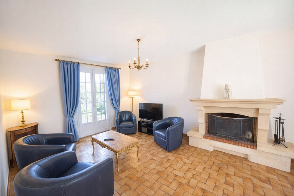 CESSON-SéVIGNé - MAISON - 200 M2 photo 4
