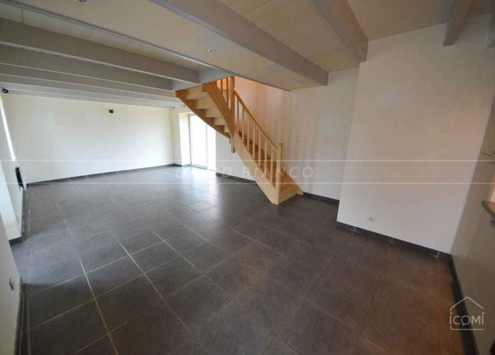 MAISON DE VILLE T5 110M² AVEC TERRASSE 25M² SUR TERRAIN DE 120M² EN PLEIN BOURG photo 3