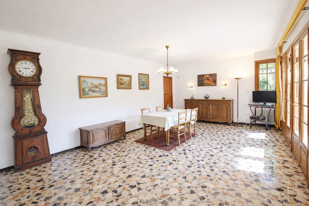 LA CIOTAT - MAISON - 130 M2 photo 2
