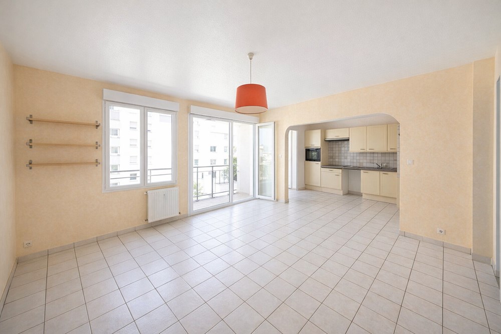 BREST - APPARTEMENT - 68 M2