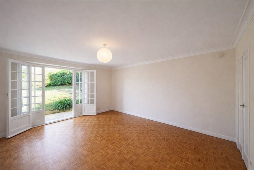 BREST - MAISON - 150 M2 - 7 PIECES photo 5