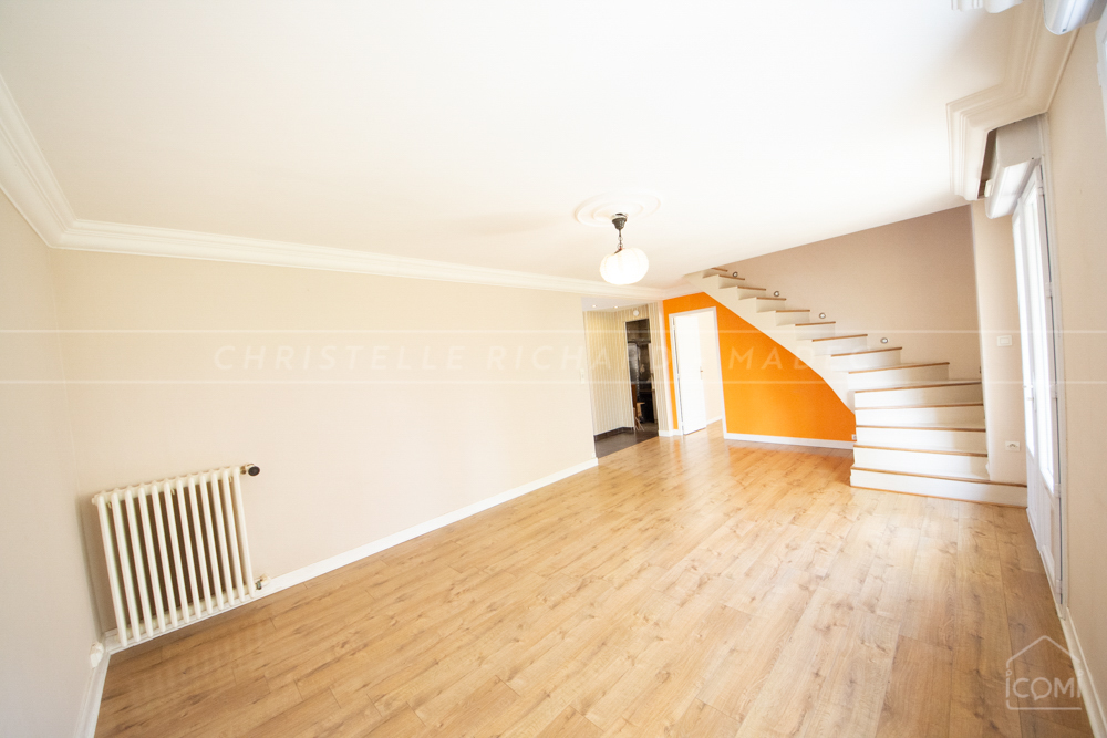 MAISON - photo 4