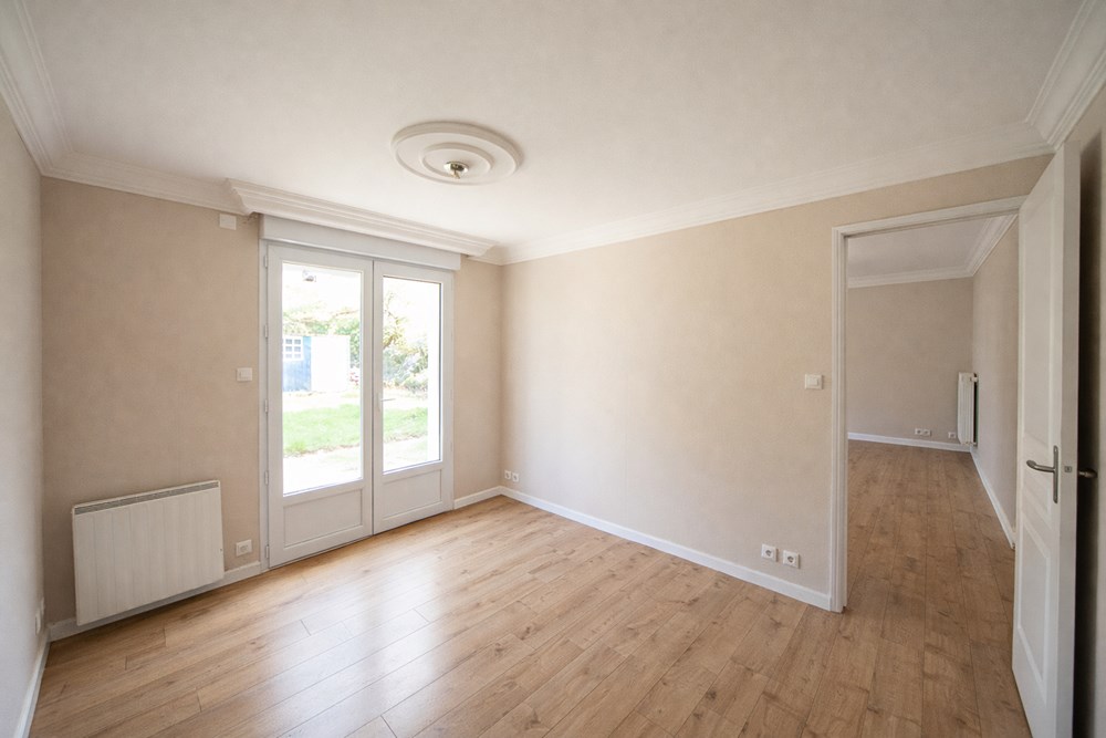 VENDRE - MAISON T7 - 5 CHAMBRES - JARDIN DE 400M² - CALME - PROXIMITE photo 4