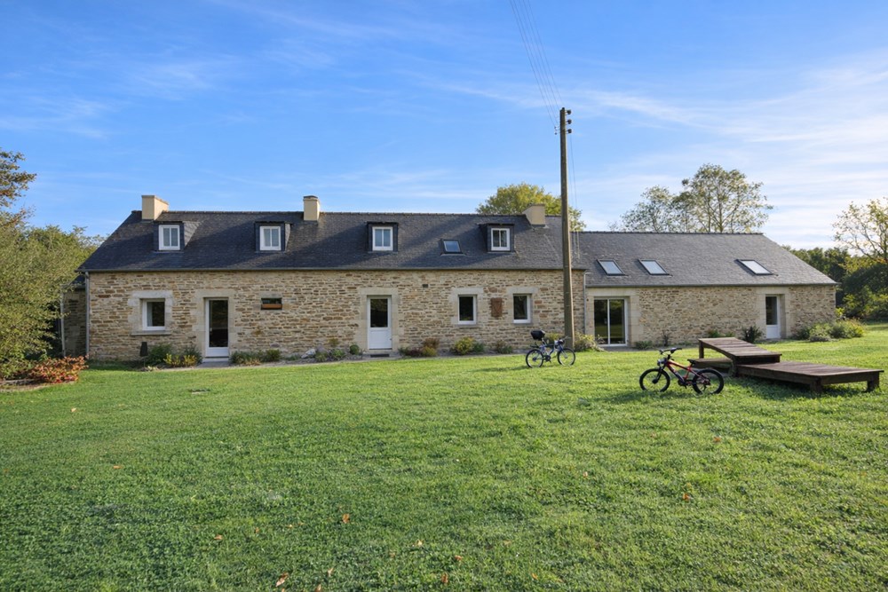GOULVEN - MAISON - 200 M2 photo 5