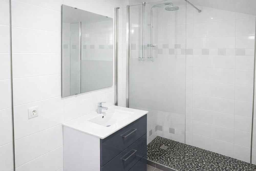 LE RELECQ-KERHUON - MAISON - 100 M2 - 4 PIECES photo 4