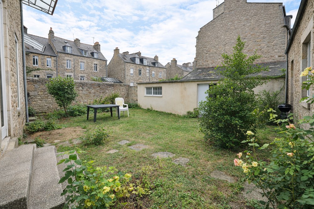 DINAN - MAISON - 200 M2 photo 5