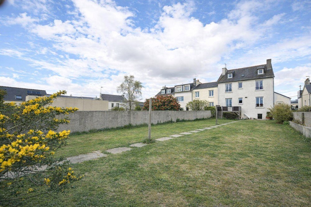 BREST - MAISON - 200 M2