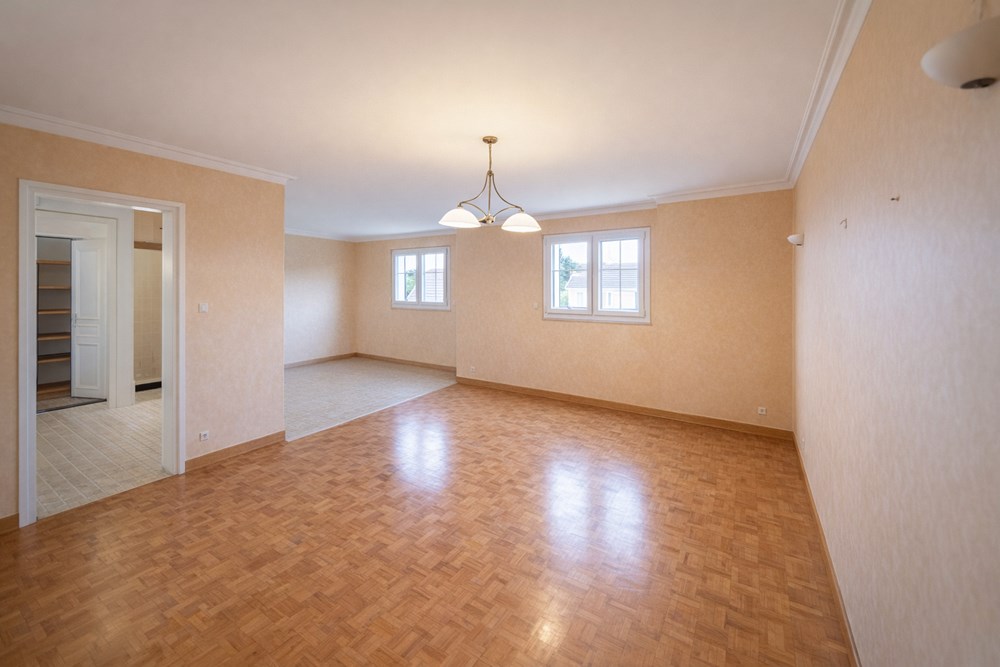 MAISON - 115M² 4/5 CHAMBRES - TERRAIN 400 M² - CALME - PROXIMITE SERVICES photo 2