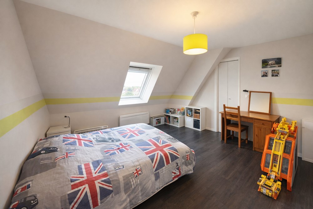 FINISTERE - PROCHE LESNEVEN (29260) - MAISON RENOVE DE 150 M2 - TERRAIN DE 1700 M2 photo 4
