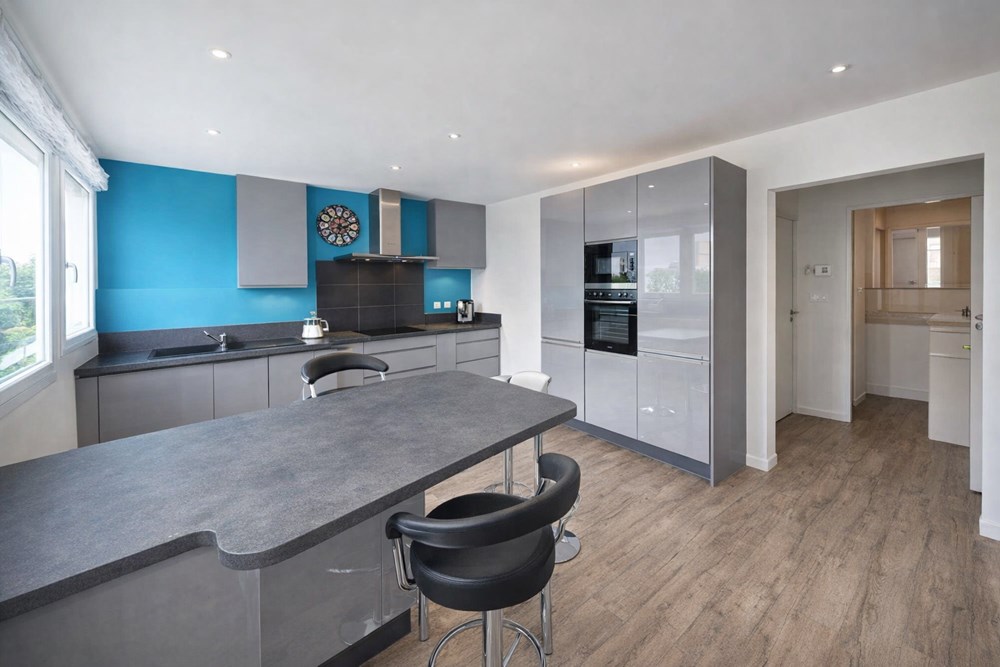 APPARTEMENT - T4 - PIECE VIE 50M² - PARKING - JARDIN ET TERRASSE PARTAGES - ASCENSEUR - STANDING photo 2