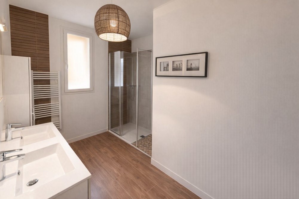 FINISTERE - PROCHE LANDERNEAU (29800) - MAISON RENOVE DE 140 M2 - TERRAIN DE 1000 M2 photo 3