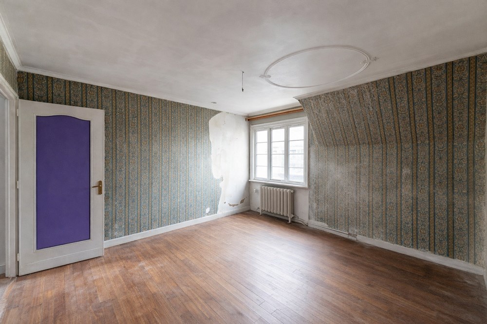 LESNEVEN - IMMEUBLE - 31 M2 - 12 PIECES photo 4