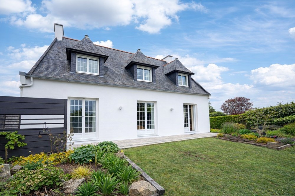 GOUESNOU - MAISON - 175 M2 - 8 PIECES