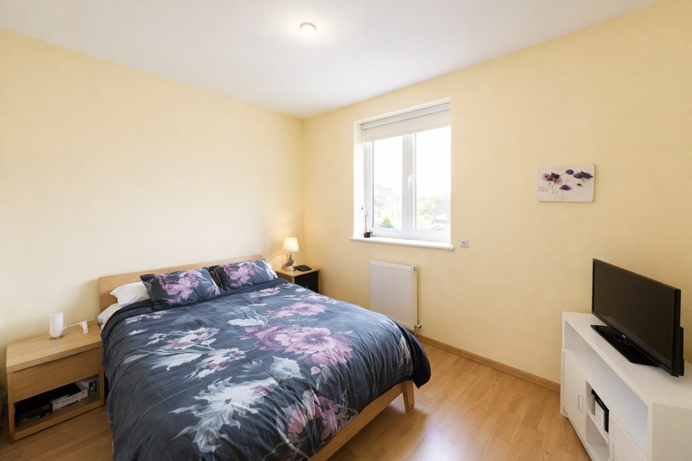 LESNEVEN - APPARTEMENT - 72 M2 - 4 PIECES photo 3