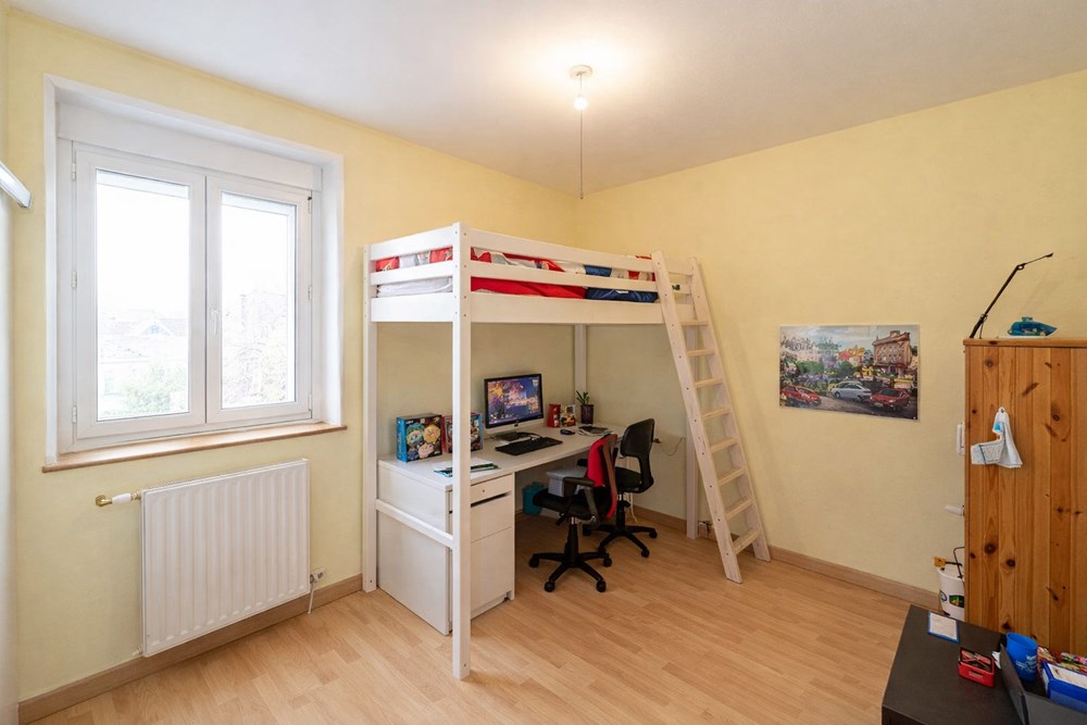 LESNEVEN - APPARTEMENT - 72 M2 - 4 PIECES photo 4