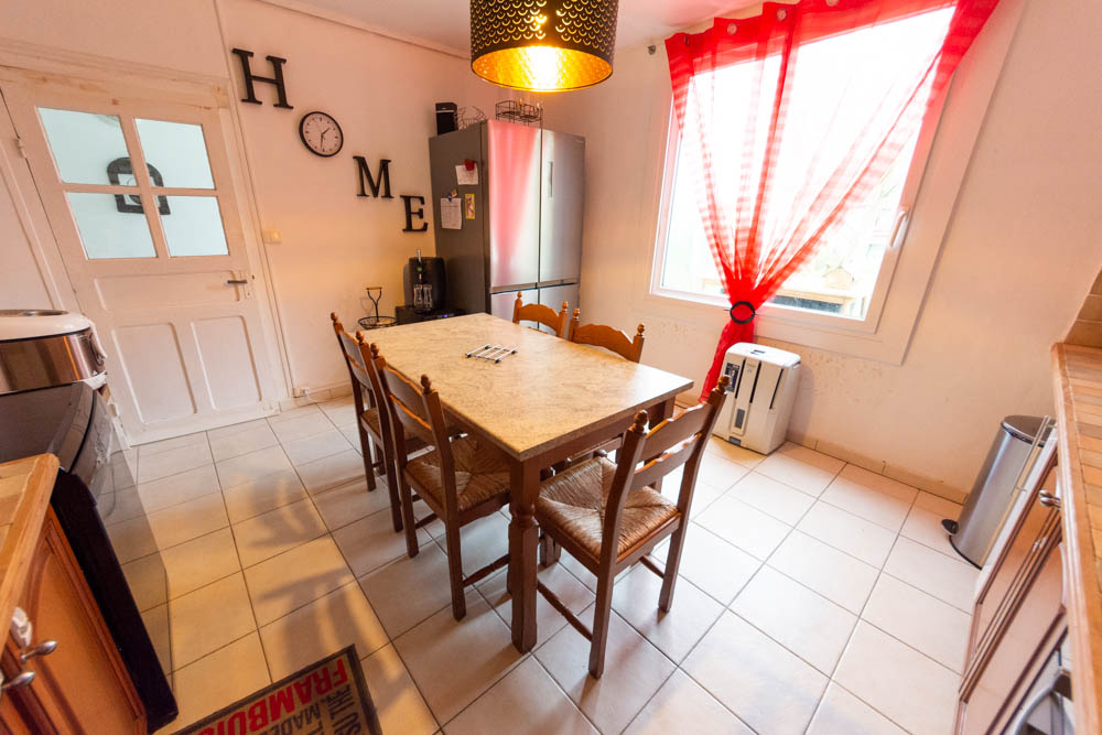 MAISON DE VILLE T7 150M² photo 4