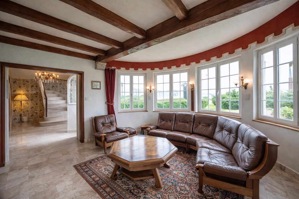 PROPRIETE 200M² - 5 CH - SOUS SOL - TERRAIN 2800M² - PLAGE ET PORT A 1 MINUTE photo 2