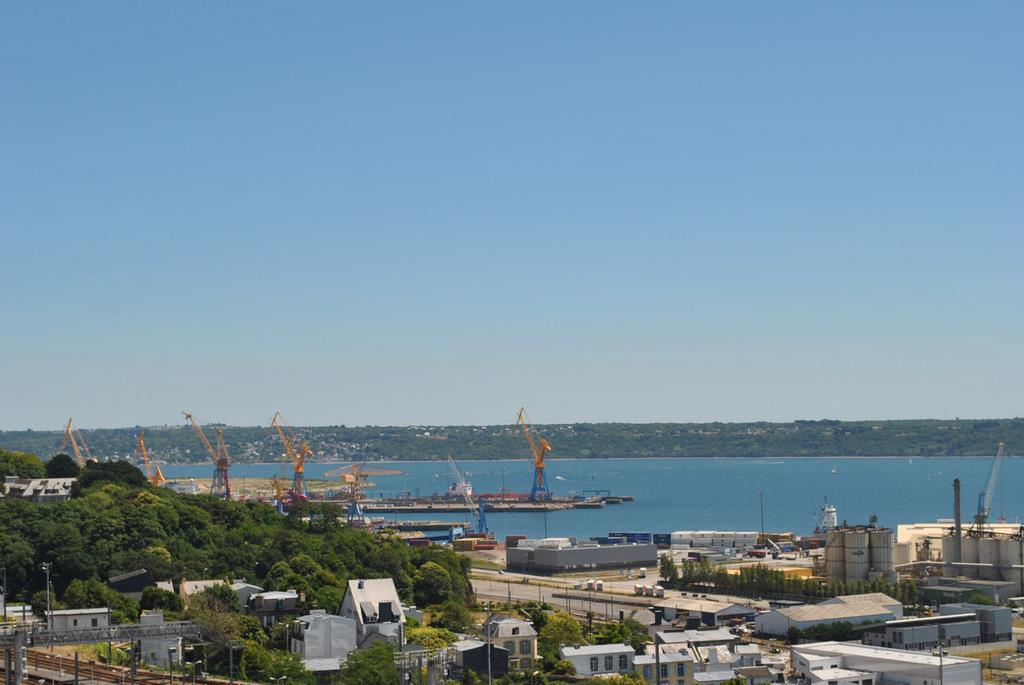 APPARTEMENT T4/T5 - 3/4 CH - VUE MER - CALME - DERNIER ETAGE photo 5