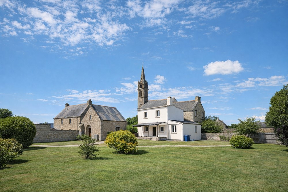 MAISON - CORPS DE FERME DE 300M² UTILE SUR 1600 DE TERRAIN - SUPERBE POTENTIEL - COUP DE COEUR