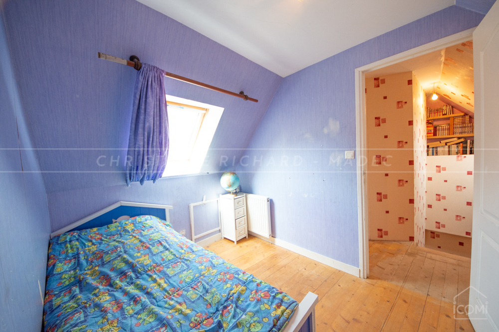 MAISON - CORPS DE FERME DE 200M² SUR 1700 DE TERRAIN - 7 CHAMBRES - PISCINE - CALME - PROXIMITE RN12 SANS NUISANCE SONORE photo 4