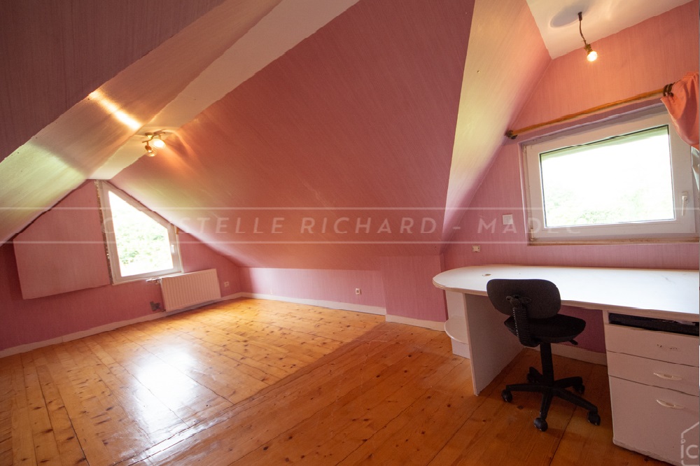 MAISON - CORPS DE FERME DE 200M² SUR 1700 DE TERRAIN - 7 CHAMBRES - PISCINE - CALME - PROXIMITE RN12 SANS NUISANCE SONORE photo 3