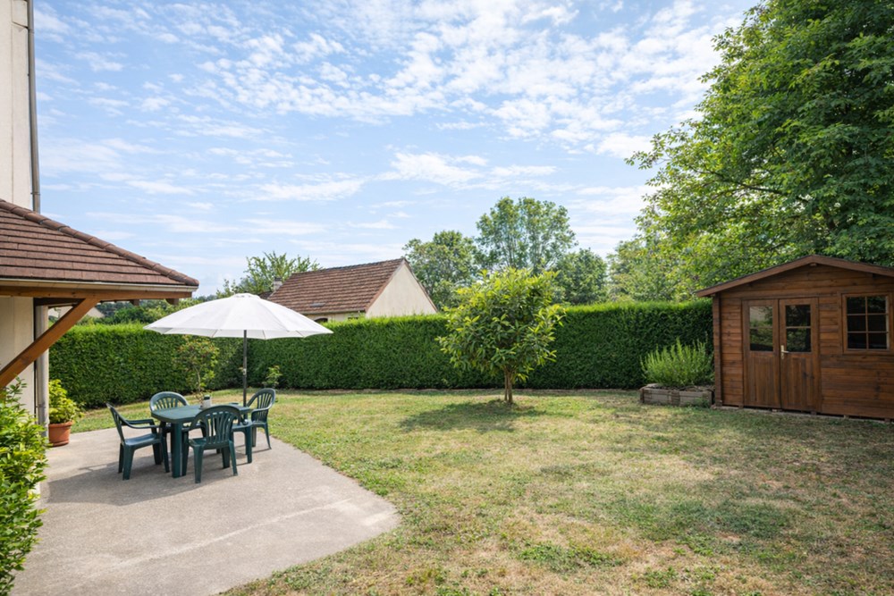 MAISON DE 150 M² SUR 474 M² DE TERRAIN - 4 CHAMBRES - PIECE DE VIE TRIPLE - AUCUN TRAVAUX