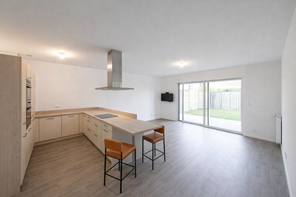 PLABENNEC - APPARTEMENT - 62 M2 - 2 PIECES photo 2