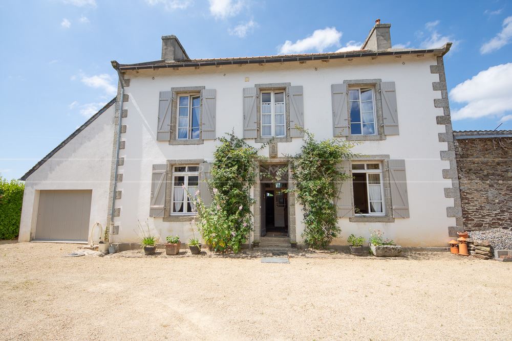 MAISON T8 - 4/6 CHAMBRES - TERRAIN 990M² - RARE - COUP DE COEUR ASSURE photo 2