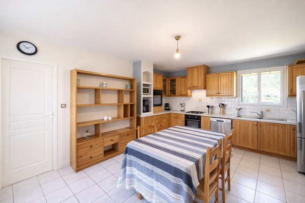 SAINT-VOUGAY - MAISON - 162 M2 - 5 PIECES photo 2