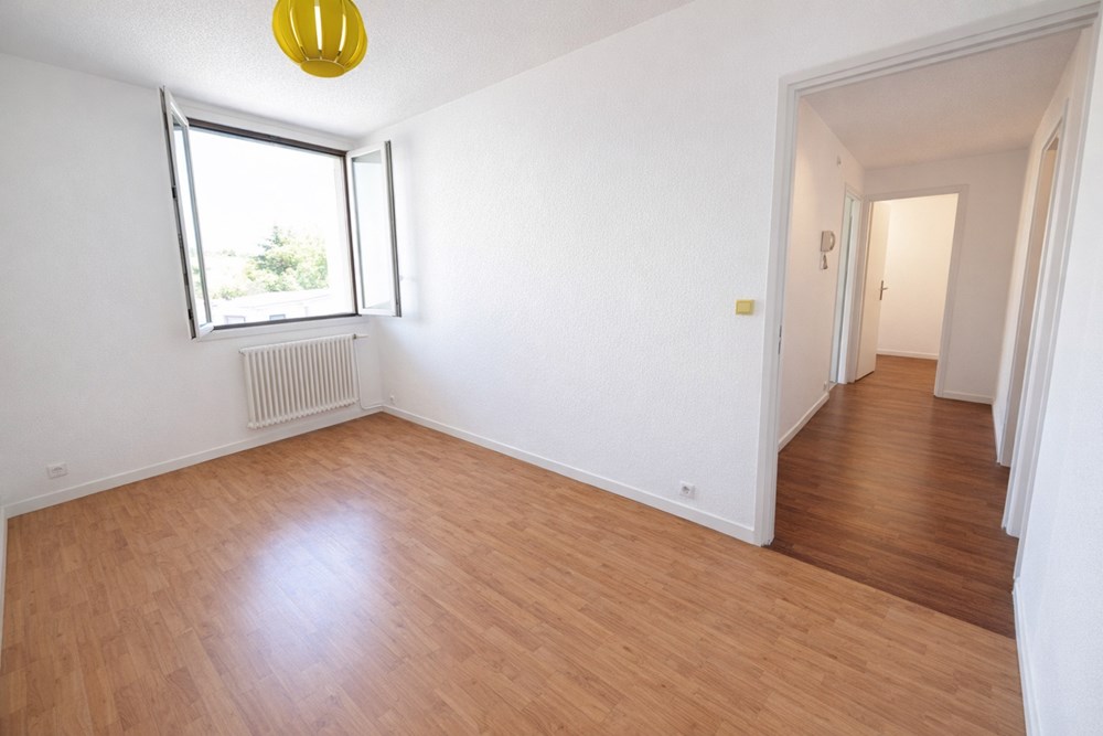 BREST - APPARTEMENT - 54 M2 - 3 PIECES photo 4