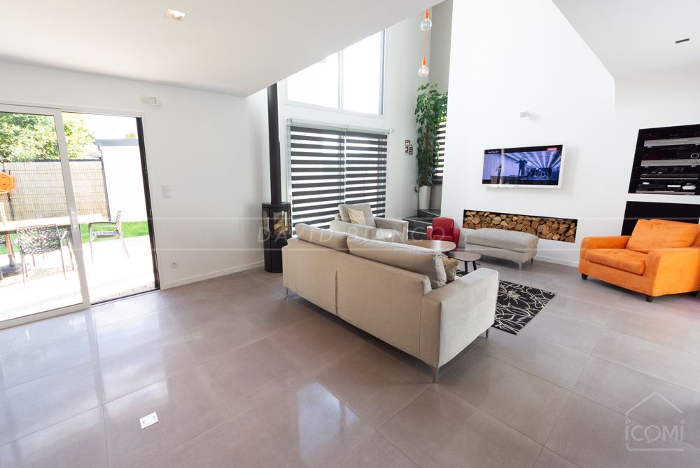 MAISON T6 115M² AVEC GARAGE SUR TERRAIN DE 350M² photo 5