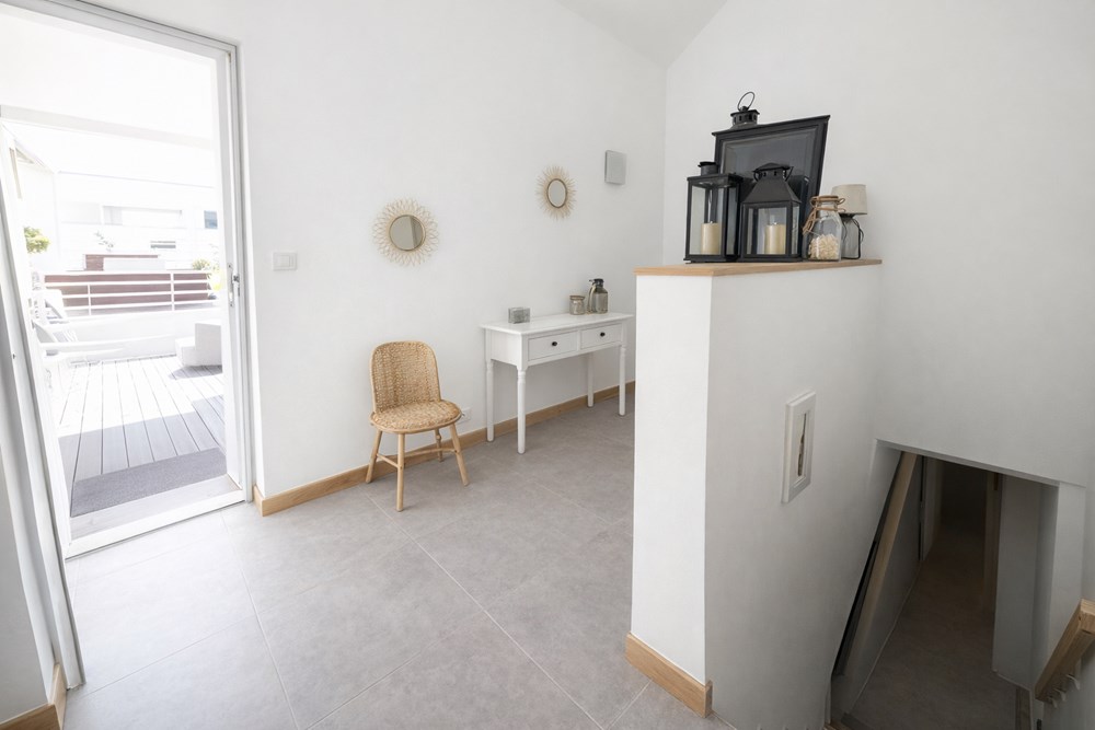 LESNEVEN - MAISON - 300 M2 - 5 PIECES photo 4