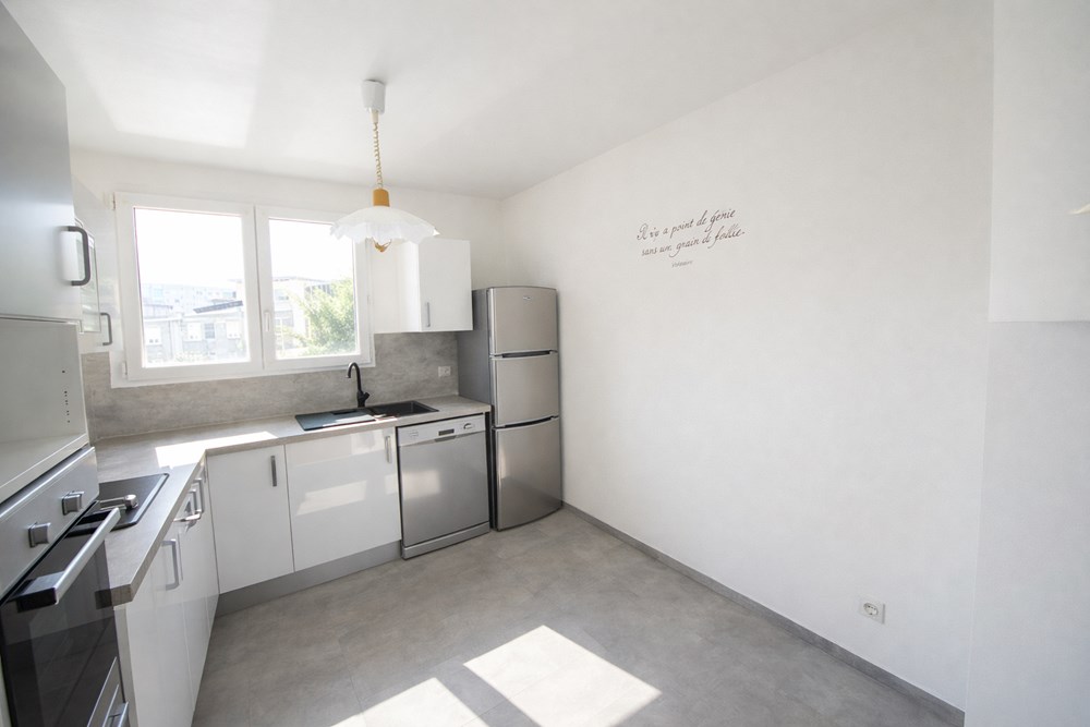 BREST - APPARTEMENT - 60 M2 - 3 PIECES photo 3