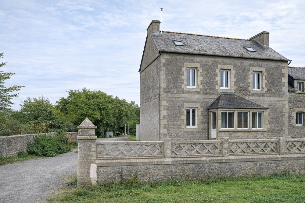 GOULVEN - MAISON - 115 M2 - 4 PIECES