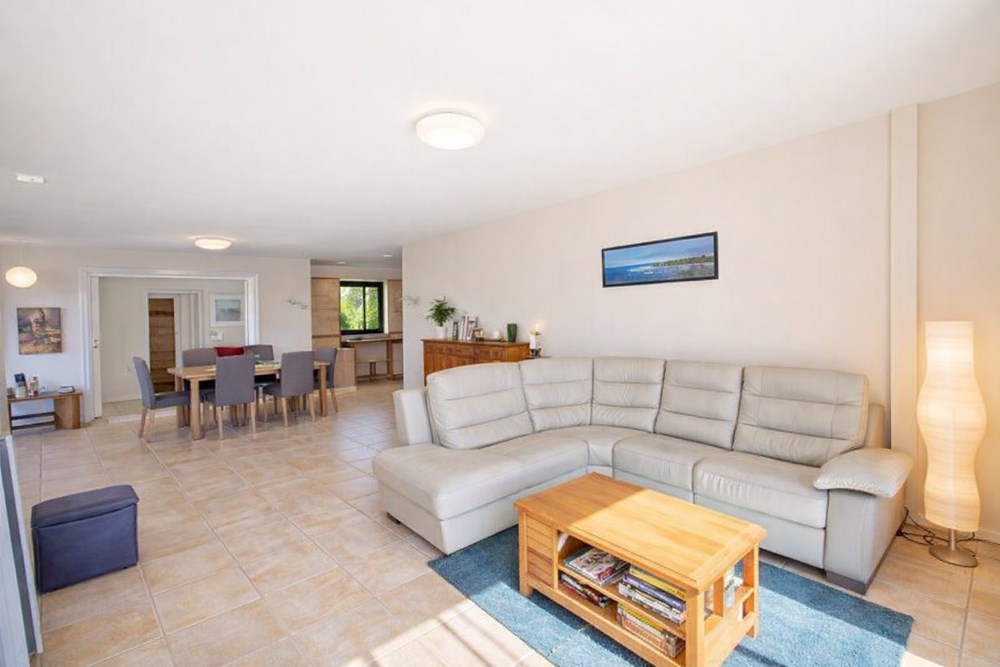 MAISON T7 DE 180 M² - TERRAIN 3500M² - CONTEMPORAINE DE 2008 - STANDING - CALME photo 3