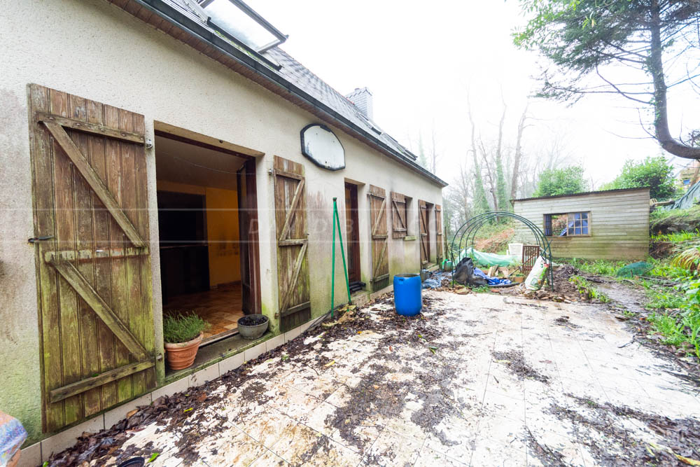 MAISON T7 145M² A RENOVER SUR 500M² DE TERRAIN photo 4