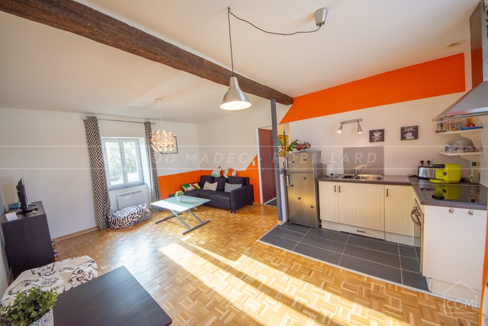 APPARTEMENT - 2 CHAMBRES - GRAND SEJOUR - AUCUN TRAVAUX - PROCHE MER - JARDIN PRIVATIF - CAVE photo 5