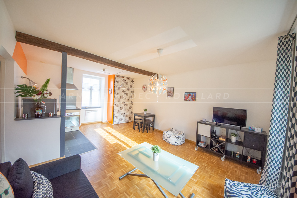 APPARTEMENT - 2 CHAMBRES - GRAND SEJOUR - AUCUN TRAVAUX - PROCHE MER - JARDIN PRIVATIF - CAVE photo 3