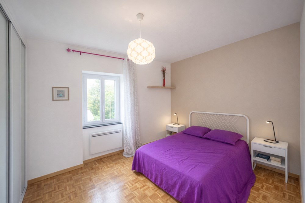 APPARTEMENT - 2 CHAMBRES - GRAND SEJOUR - AUCUN TRAVAUX - PROCHE MER - JARDIN PRIVATIF - CAVE photo 4