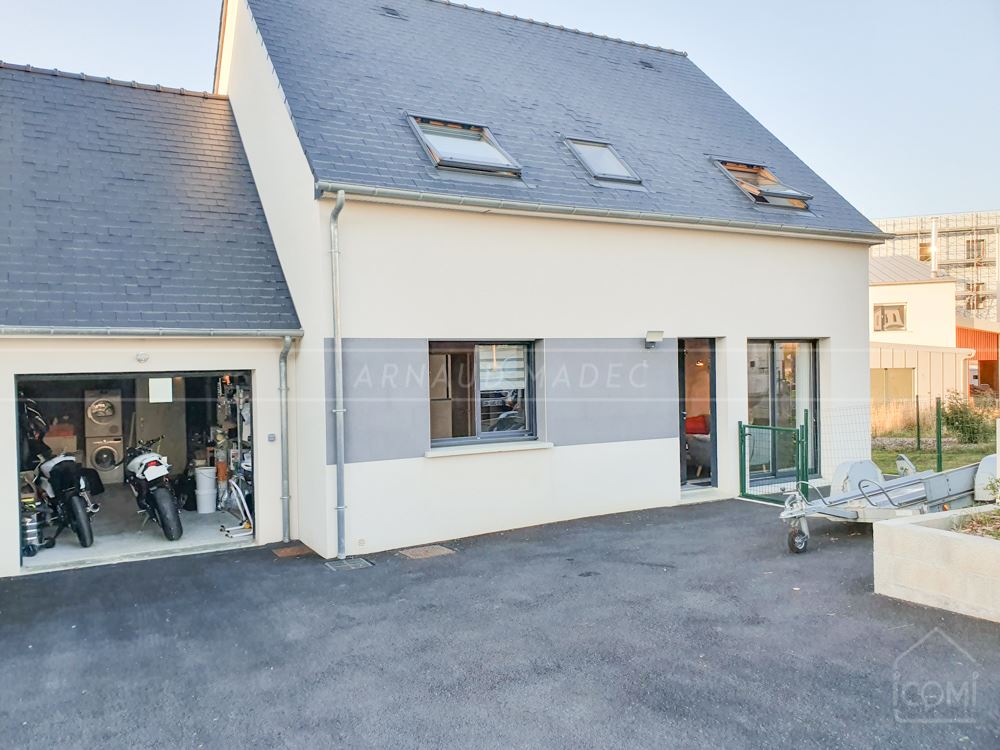 MAISON T6 DE 120 M² - TERRAIN DE 540M² - CONSTRUCTION DE 2016 - STANDING - CALME
