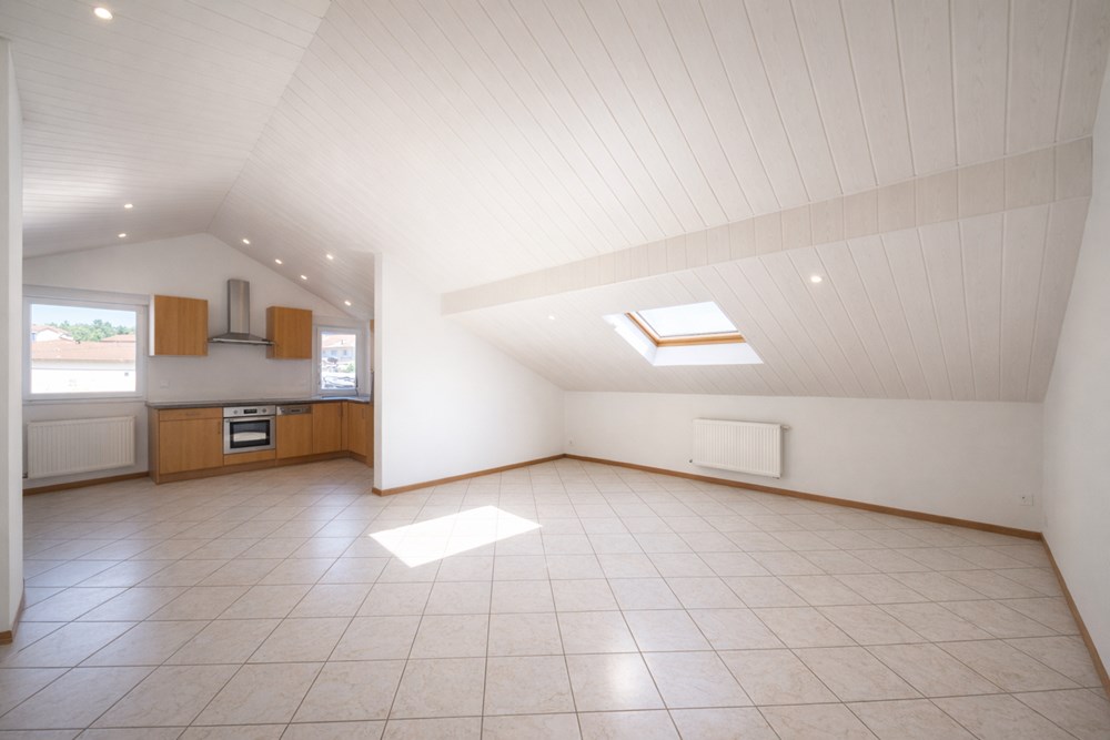 BéRIG-VINTRANGE - APPARTEMENT - 100 M2 - 4 PIECES photo 3
