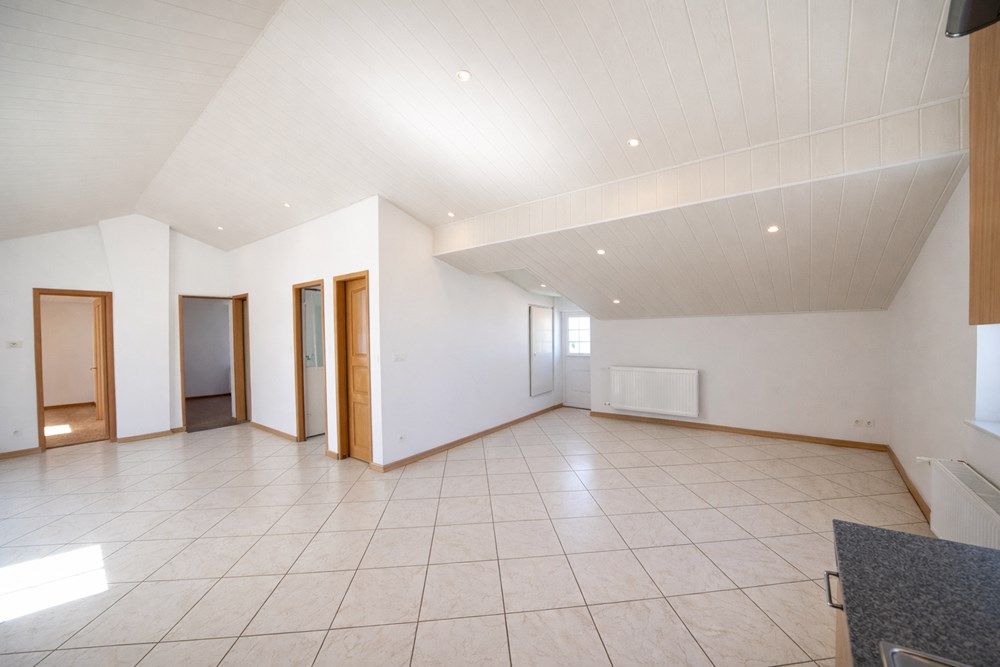 BéRIG-VINTRANGE - APPARTEMENT - 100 M2 - 4 PIECES photo 2