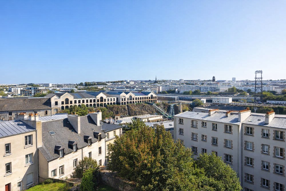 BREST - APPARTEMENT - 90 M2 - 4 PIECES