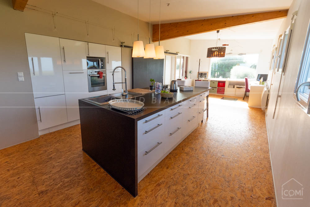 CENTRE EQUESTRE AVEC MAISON VUE MER T5 120M² SUR 5750M² DE TERRAIN