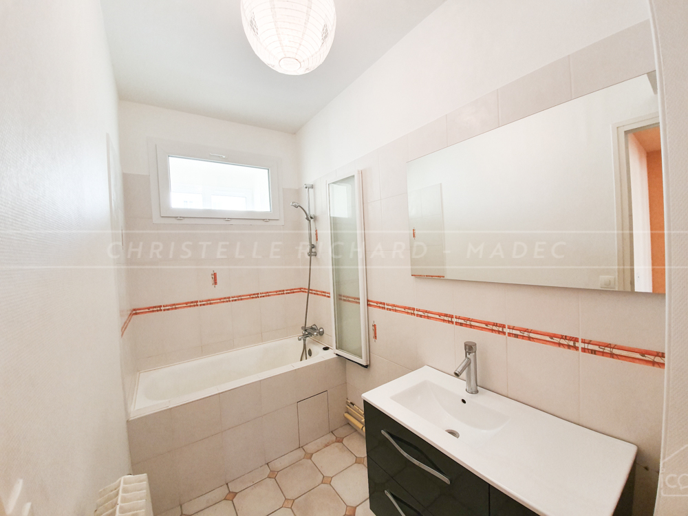 APPARTEMENT T3 - SANS TRAVAUX - BALCON - PIECE DE VIE 30M² - GARAGE POSSIBLE photo 3