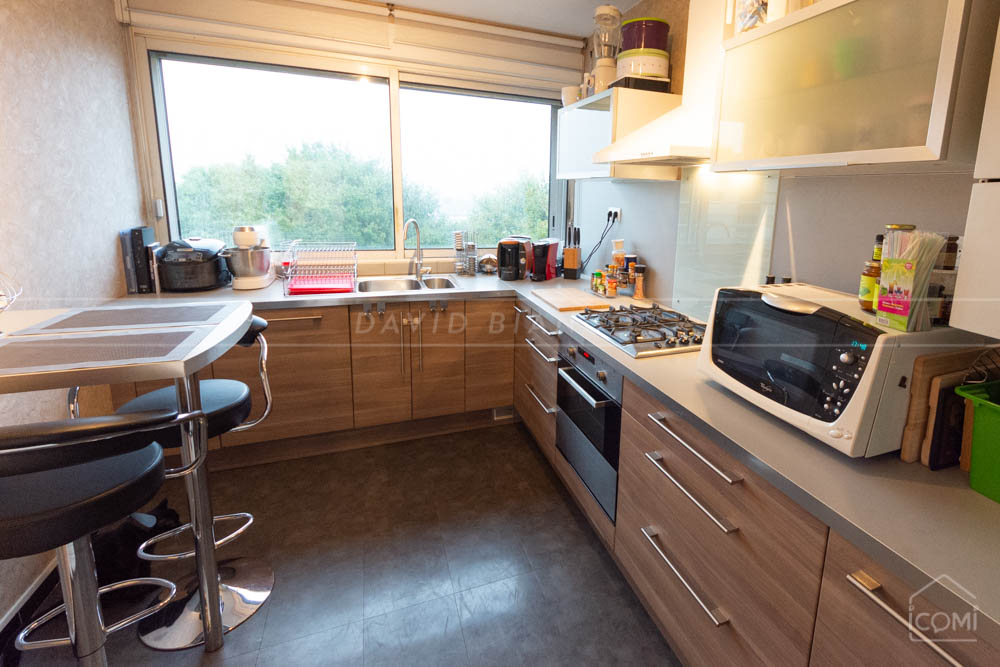 BREST - APPARTEMENT - 88 M2 - 5 PIECES photo 2