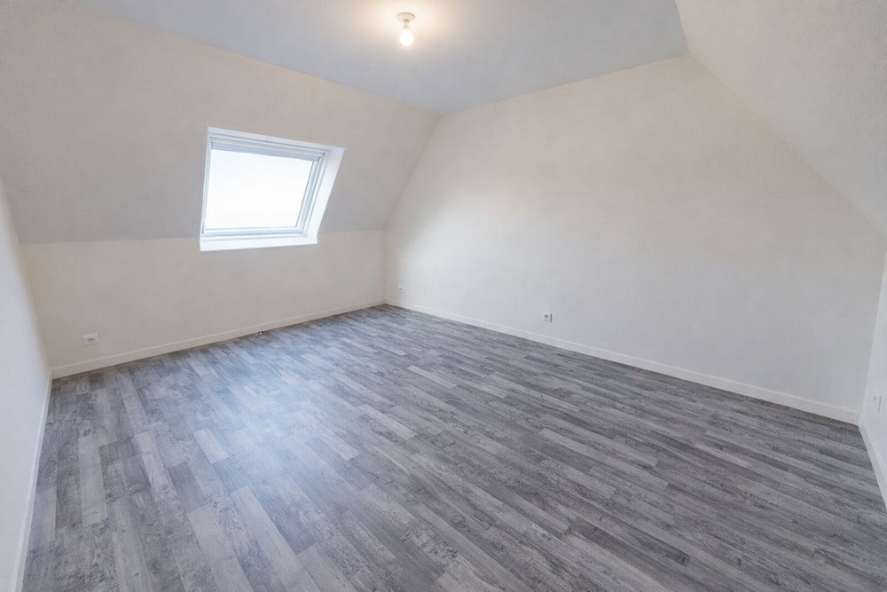 LE CONQUET - MAISON - 90 M2 - 5 PIECES photo 4